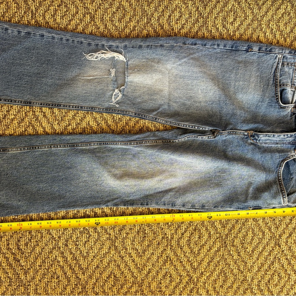 Pilcro Blue Ankle Cropped Distressed Jeans